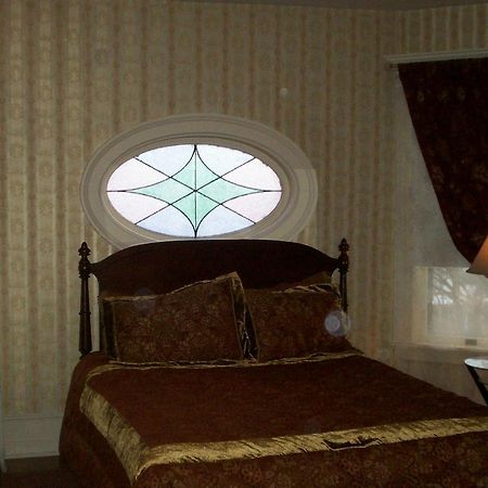 Victorian Charm Inn Towanda Екстер'єр фото