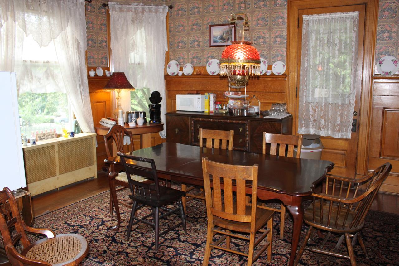 Victorian Charm Inn Towanda Екстер'єр фото