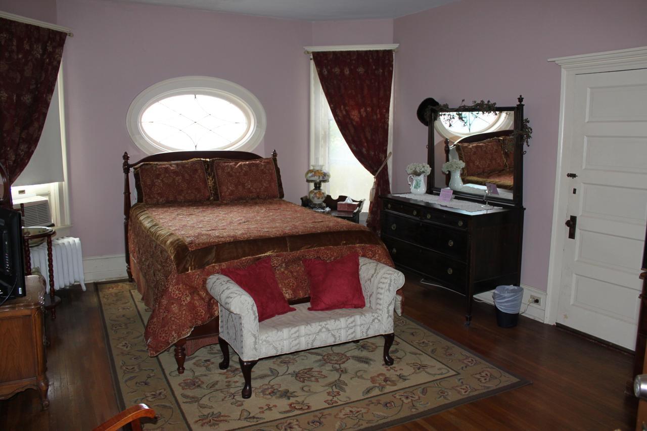 Victorian Charm Inn Towanda Екстер'єр фото