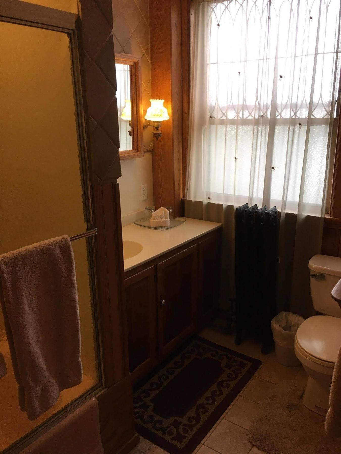 Victorian Charm Inn Towanda Екстер'єр фото